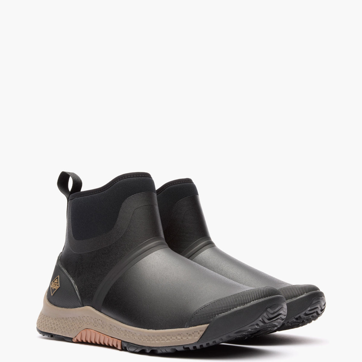 Men's Outscape Chelsea Slip On - Black | Muck Boot Company