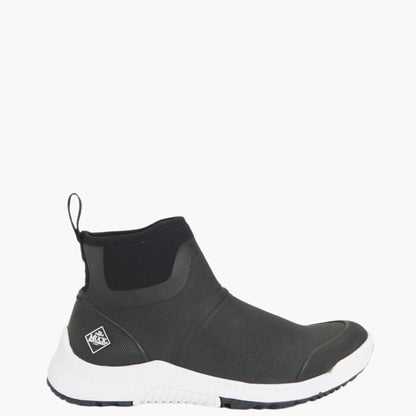 Women's Outscape Chelsea Slip On - Black | Muck Boot Company