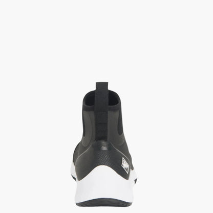 Women's Outscape Chelsea Slip On - Black | Muck Boot Company