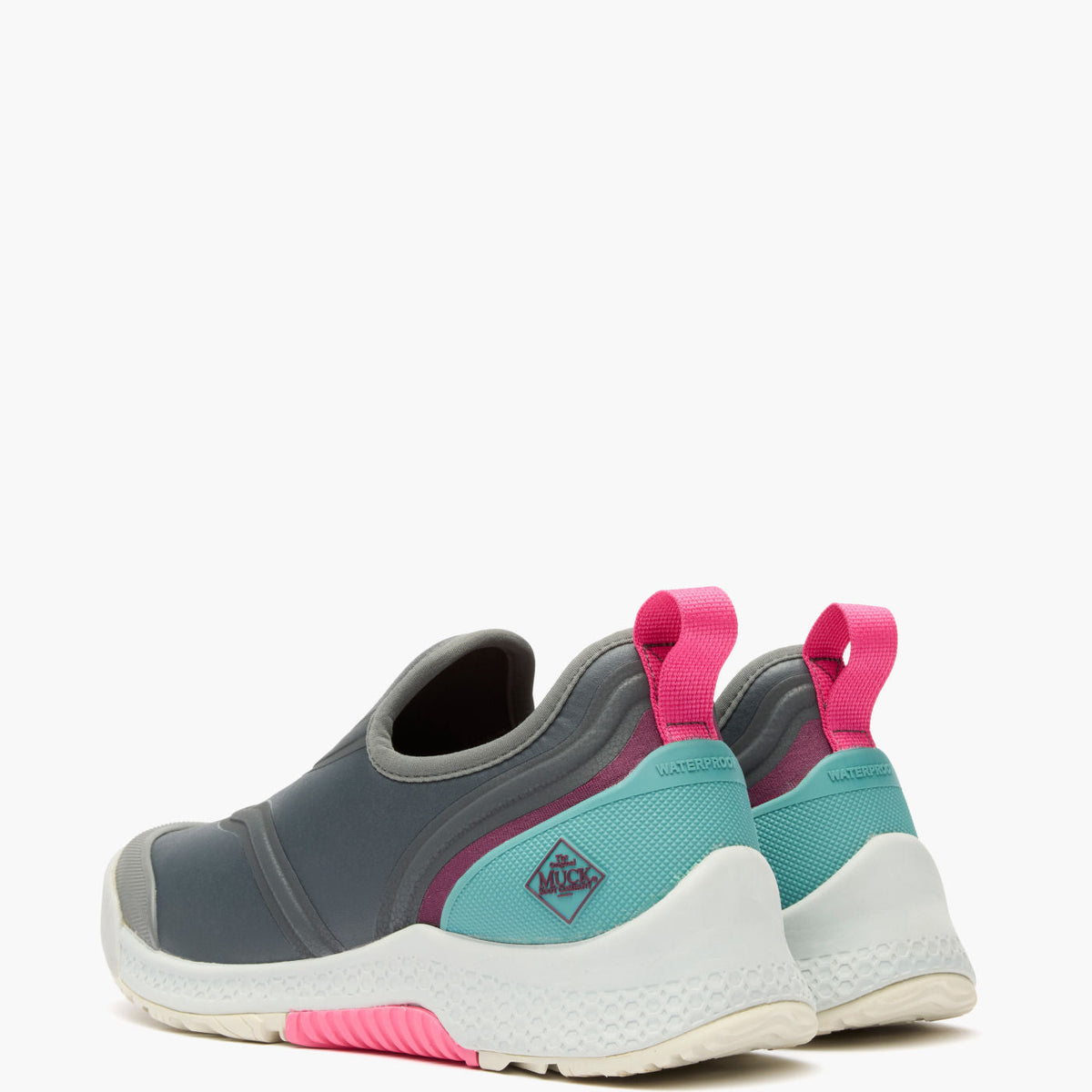 Women's Outscape Slip On - Dark Grey | Muck Boot Company